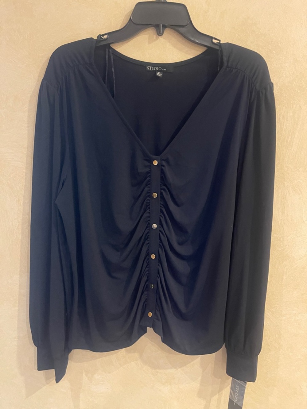 NWT Studio Black Ruched Button-Front Long Sleeve Top